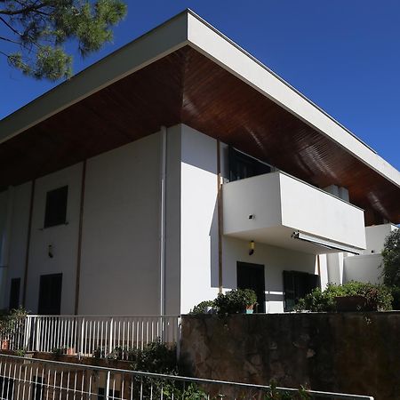 Il Grandangolo Valenzano Bagian luar foto