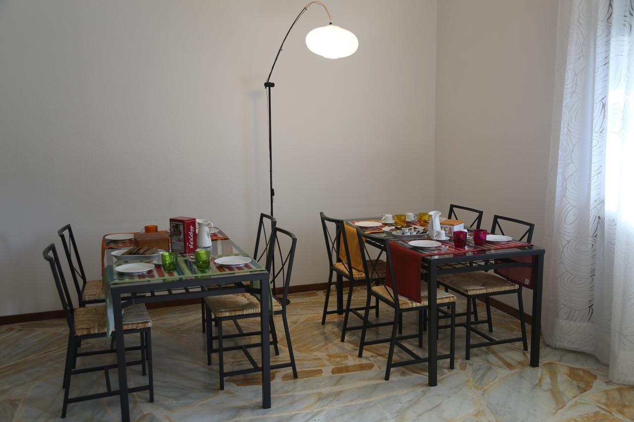 Il Grandangolo Valenzano Bagian luar foto